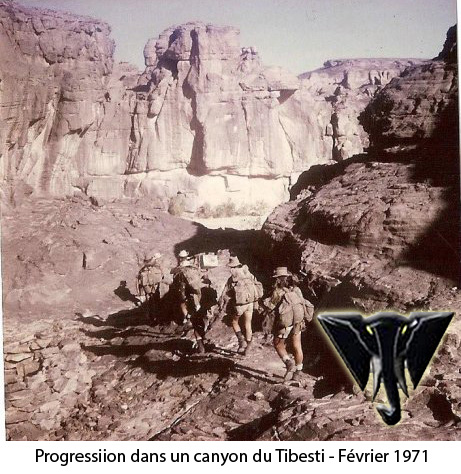 Progressiion dans un canyon du Tibesti - Février 1971 